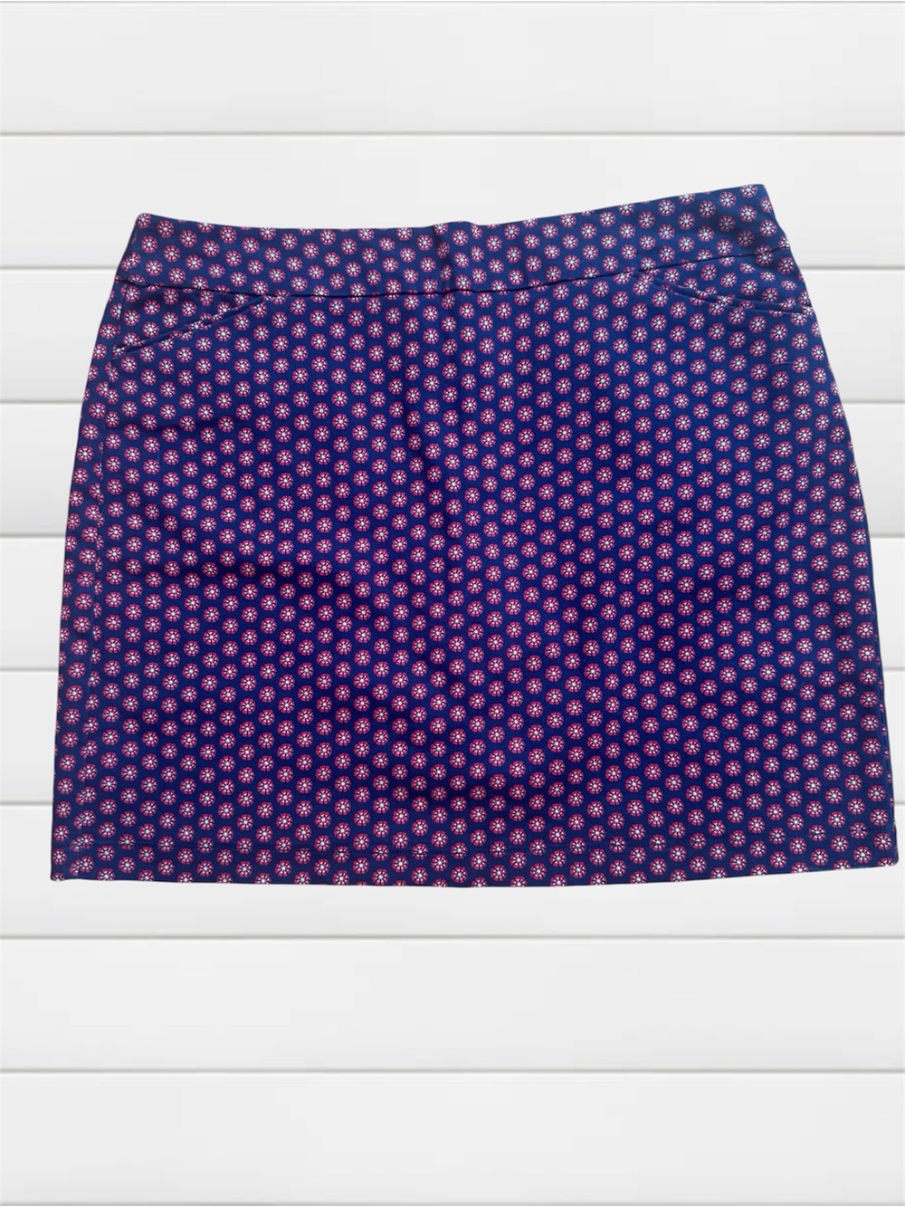 Croft & Barrow Effortless Stretch Skort Size 16 Navy Red Print Pull-On Pockets - Picture 1 of 4